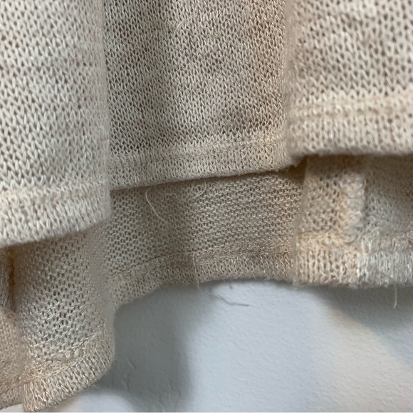 Daytrip Color Block Side Slit Short Sleeve Blouse - Picture 10 of 11